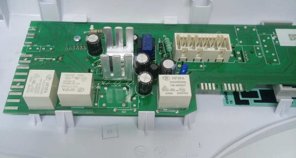 Почему может не включаться стиральная машина 