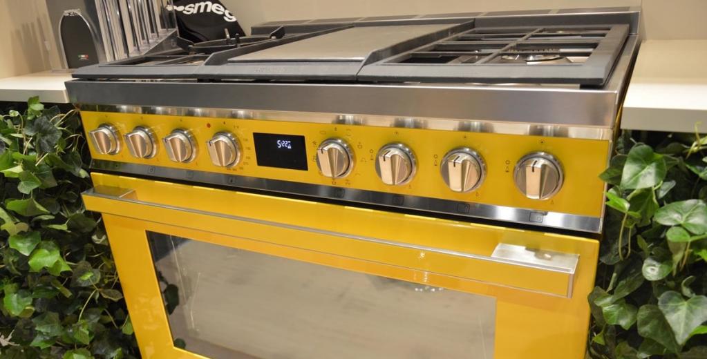 Новая коллекция Smeg Portofino