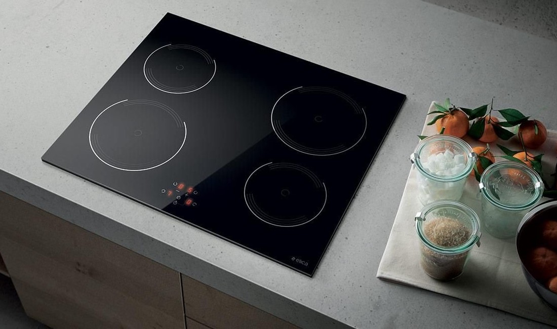 Как выбрать электрическую варочную панель