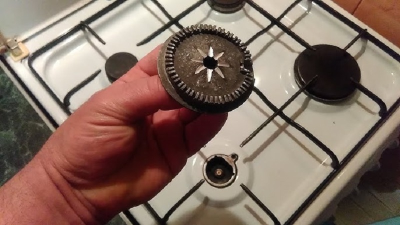 Как заменить форсунки на газовой варочной панели Gorenje Как заменить форсунки на газовой варочной панели Gorenje
