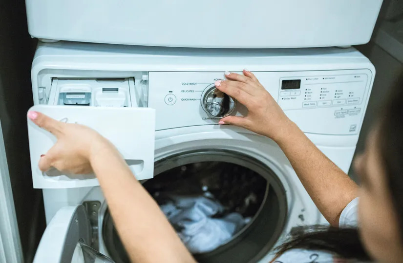 Как стирать кроссовки в стиральной машине Как стирать кроссовки в стиральной машине