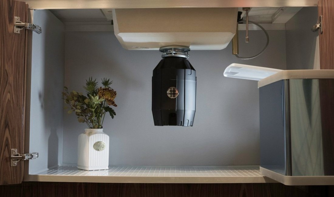 Как подключить измельчитель пищевых отходов, установив его под раковину