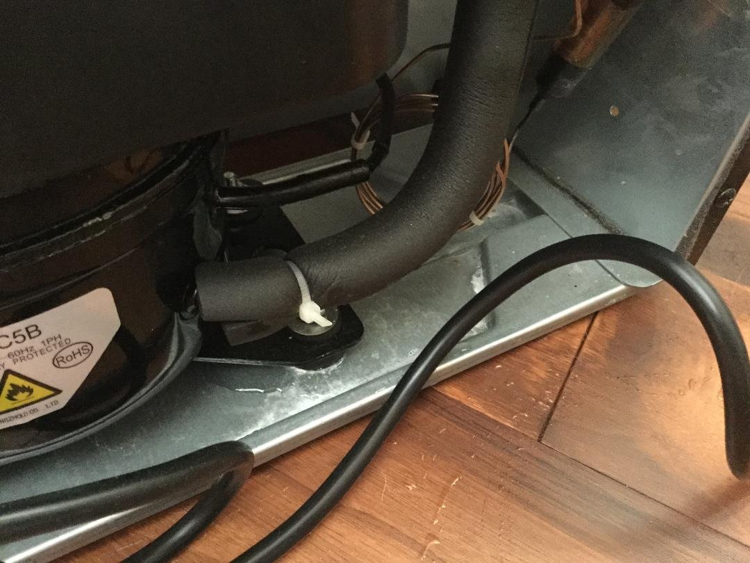 Как правильно размораживать холодильник