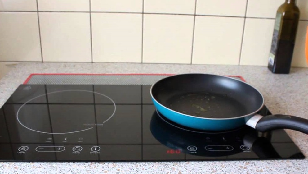 Почему варочная панель не включается