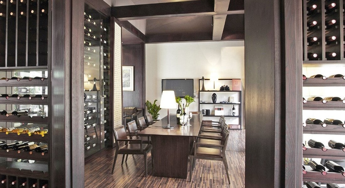 Как выбрать винный шкаф для дома
