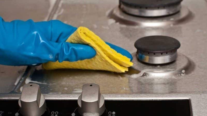 Как ухаживать за варочной панелью, чтобы она служила долго Как ухаживать за варочной панелью, чтобы она служила долго