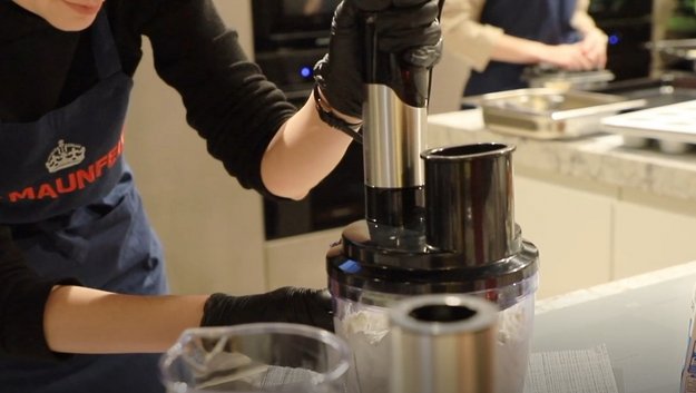 Кухонная вытяжка MAUNFELD Cascada Push 60 черный (video 2)