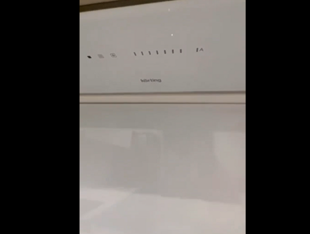 Полновстраиваемая вытяжка Korting KHI 9997 GN (video 2)