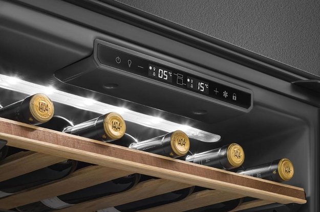 Встраиваемый холодильный шкаф для вина Smeg CVI629NR3 (preview 4)