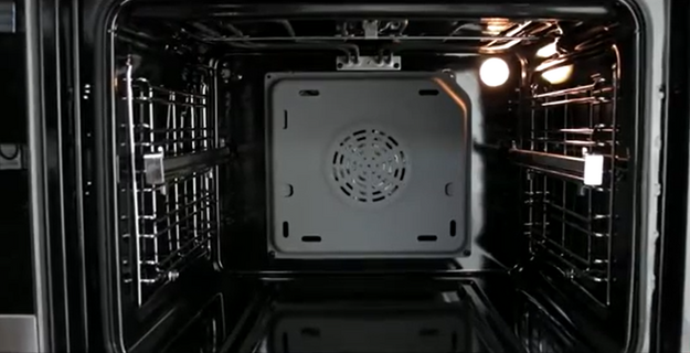 Духовой шкаф Midea MO82107PBG-I (video 1)