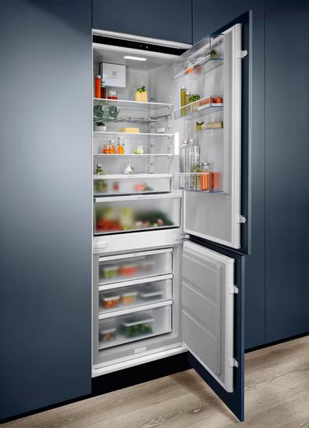 Встраиваемый холодильник Electrolux E7TNGE75S (preview 6)