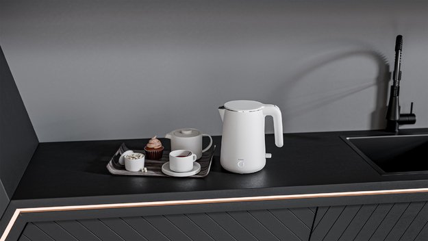 Электрический чайник Meyvel MKE-04T (White) (preview 11)