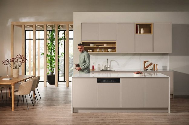 Встраиваемая посудомоечная машина Miele G 7710 SCi AutoDos (preview 4)