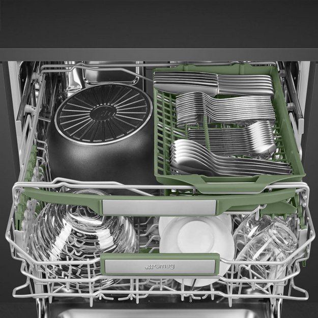 Встраиваемая посудомоечная машина Smeg STL7322BQL (preview 9)