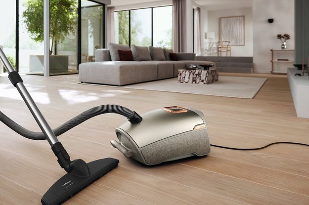 Пылесос Miele SUMF0 Guard L1 AllFloor Titanium перламутровый (фото 4) Пылесос Miele SUMF0 Guard L1 AllFloor Titanium перламутровый (preview 4)