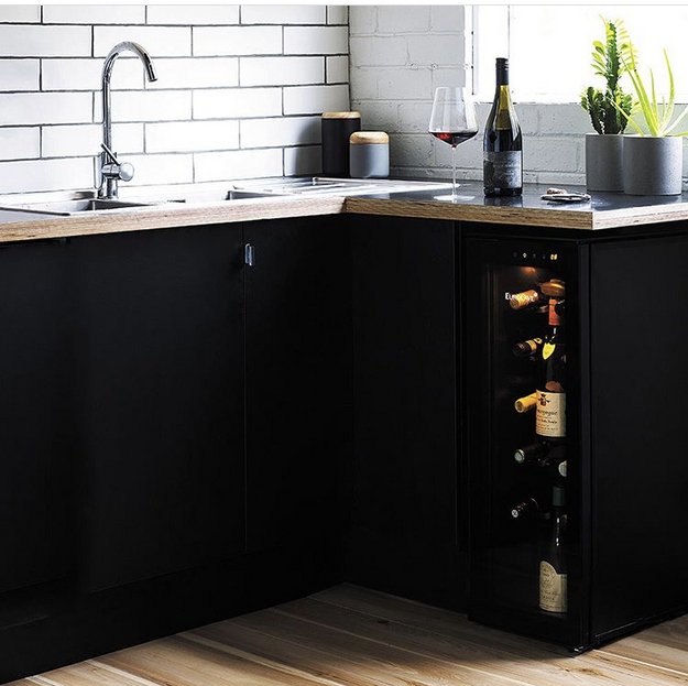 Встраиваемый винный шкаф со встроенной системой вакуумирования EuroCave S-013 (preview 5)