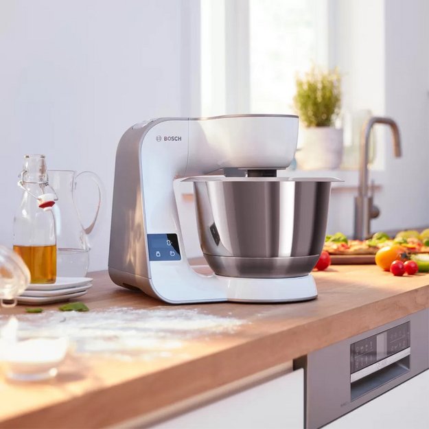 Кухонный комбайн Bosch MUM5XW10 (preview 2)