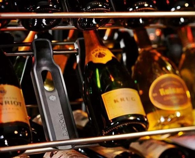 Витрина для вина EuroCave V-90001 (preview 3)