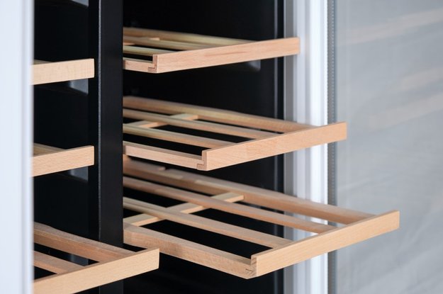 Встраиваемый под столешницу винный шкаф CellarPrivate CP042-2TW (preview 4)