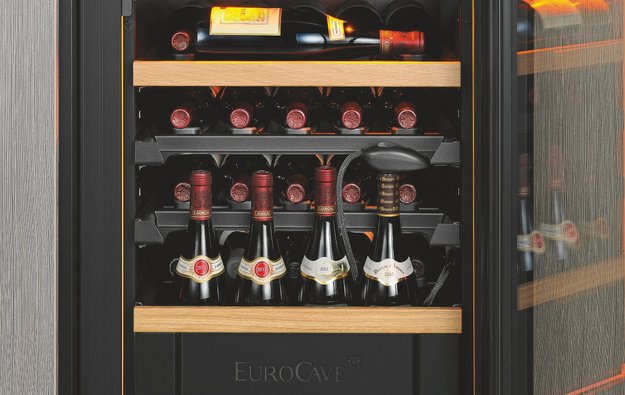 Встраиваемый двухтемпературный винный шкаф EuroCave D-INSP-M I-090019-M (preview 4)