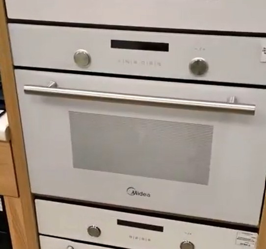 Духовой шкаф Midea MO78100CGW (video 3)