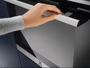 Духовой шкаф Электролюкс EOF6P70X фото 3 в Челябинске Духовой шкаф Electrolux EOF6P70X фото 3 в Челябинске