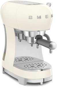 Кофемашина Смег ECF02CREU фото 4 в Челябинске Кофемашина Smeg ECF02CREU фото 4 в Челябинске