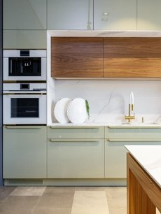 Духовой шкаф Куперсбуш BP 6550.0 W4 Gold фото 3 в Челябинске Духовой шкаф Kuppersbusch BP 6550.0 W4 Gold фото 3 в Челябинске