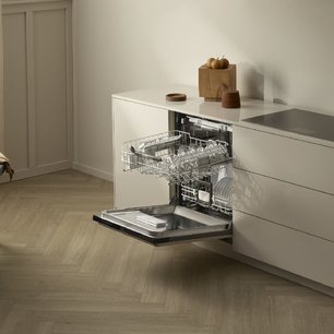 Встраиваемая посудомоечная машина Фауцуг AdoraDish V6000 AS6T-41121 фото 3 в Челябинске Встраиваемая посудомоечная машина V-ZUG AdoraDish V6000 AS6T-41121 фото 3 в Челябинске