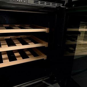 Встраиваемый винный шкаф Lofra ZBRS24T BRASS фото 2 в Челябинске