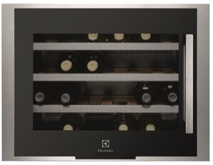 Винный шкаф Электролюкс ERW0670A фото 2 в Челябинске Винный шкаф Electrolux ERW0670A фото 2 в Челябинске