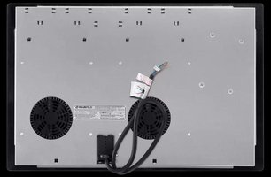 Индукционная варочная панель Маунфилд CVI804SFBK LUX фото 3 в Челябинске Индукционная варочная панель Maunfeld CVI804SFBK LUX фото 3 в Челябинске