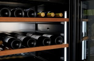Винный шкаф CLIMADIFF MILLESIME240D фото 2 в Челябинске Винный шкаф CLIMADIFF MILLESIME240D фото 2 в Челябинске