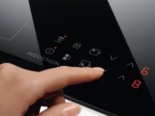 Варочная панель Electrolux LIR60433 фото 3 в Челябинске