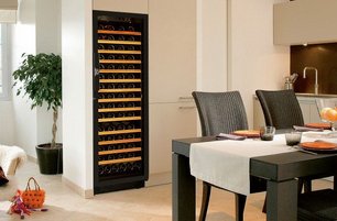 Встраиваемый монотемпературный винный шкаф EuroCave V-259 K-800020-L фото 4 в Челябинске