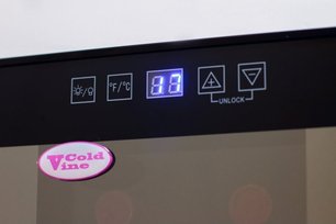 Винный шкаф Coldvine BCW-35C фото 3 в Челябинске Винный шкаф Cold Vine BCW-35C фото 3 в Челябинске