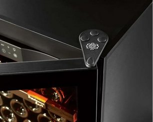 Мультитемпературный винный шкаф EuroCave S-PURE-S P-300019-S фото 3 в Челябинске