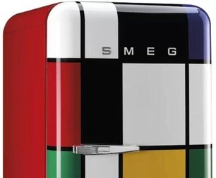Холодильник Смег FAB28RDMC фото 3 в Челябинске Холодильник Smeg FAB28RDMC фото 3 в Челябинске