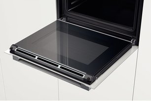 Духовой шкаф Bosch HBG 672BW1F фото 4 в Челябинске