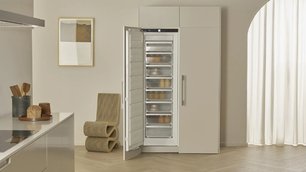 Встраиваемая морозильная камера Фауцуг Freezer V4000 178N FR4T-53008 фото 3 в Челябинске Встраиваемая морозильная камера V-ZUG Freezer V4000 178N FR4T-53008 фото 3 в Челябинске