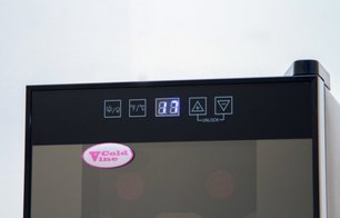 Винный шкаф Coldvine BCW-35C фото 4 в Челябинске Винный шкаф Cold Vine BCW-35C фото 4 в Челябинске