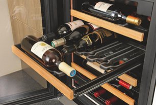 Встраиваемый монотемпературный винный шкаф V-INSP-S EuroCave I-090016-S фото 4 в Челябинске