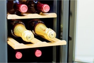 Винный шкаф Coldvine BCW-25C фото 4 в Челябинске Винный шкаф Cold Vine BCW-25C фото 4 в Челябинске