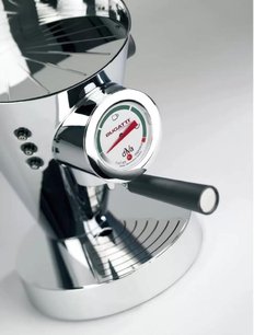 Кофеварка Бугатти Espresso Machine DIVA Leather Red фото 2 в Челябинске Кофеварка Bugatti Espresso Machine DIVA Leather Red фото 2 в Челябинске