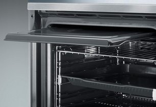 Духовой шкаф SMEG SFP390X фото 3 в Челябинске