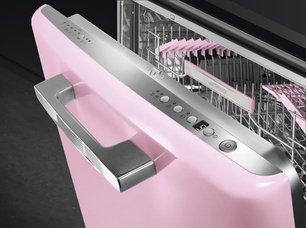 Посудомоечная машина Смег ST2FABPK фото 3 в Челябинске Посудомоечная машина Smeg ST2FABPK фото 3 в Челябинске