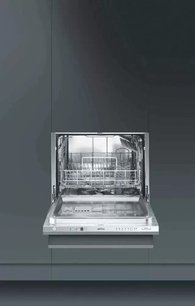 Посудомоечная машина Смег STC75 фото 3 в Челябинске Посудомоечная машина Smeg STC75 фото 3 в Челябинске
