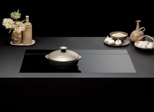 Варочная панель с вытяжкой Falmec BRERA 90 VETRO NERO фото 4 в Челябинске