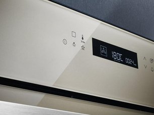 Духовой шкаф Электролюкс LOE7C31S фото 3 в Челябинске Духовой шкаф Electrolux LOE7C31S фото 3 в Челябинске