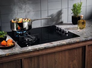 Варочная панель Electrolux EGE6172NOK фото 4 в Челябинске